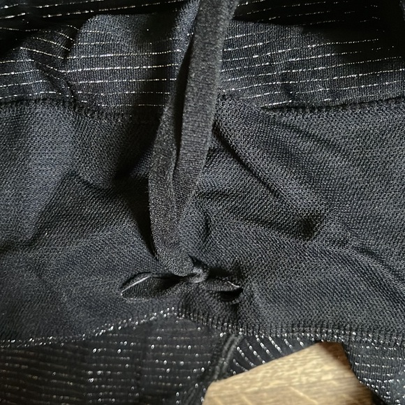 Athleta shimmer leggings, size M - Picture 4 of 4